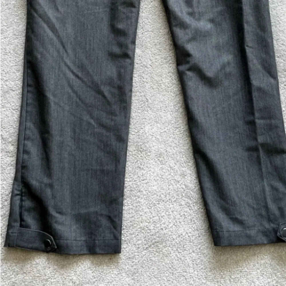 FIGS TECHNICAL COLLECTION PANTS SIZE MEDIUM NURSE DOCTOR HOSPITAL SCRUBS